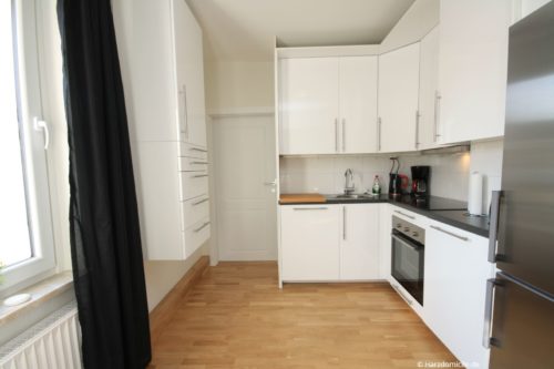 Wohn- /Essbereich mit offener Küche – Ferienwohnung Annie