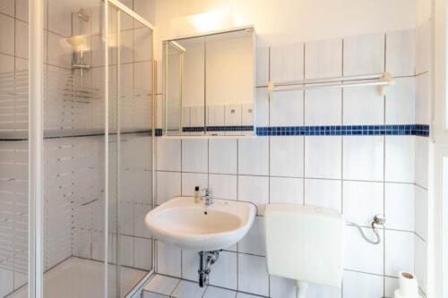 Badezimmer 1