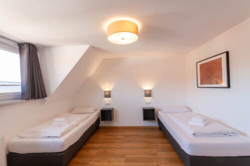 Schlafzimmer 4