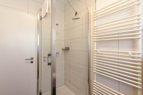 Badezimmer 1