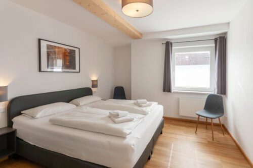 Schlafzimmer 4