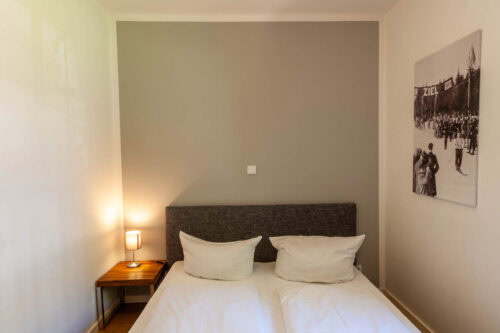 Schlafzimmer 2