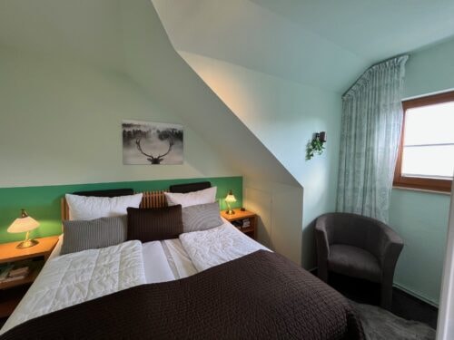 Schlafzimmer 2