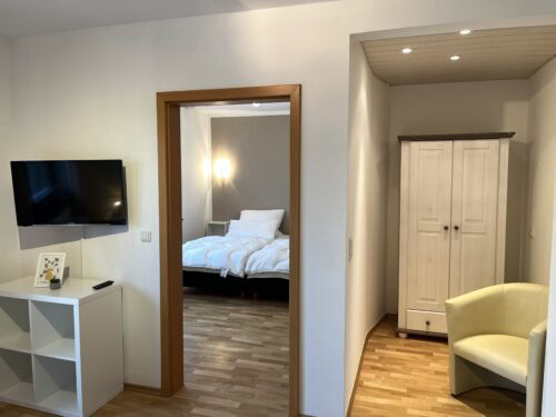 Schlafzimmer 5