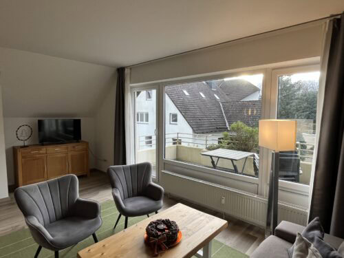 Wohn-/Essbereich mit offener Küche