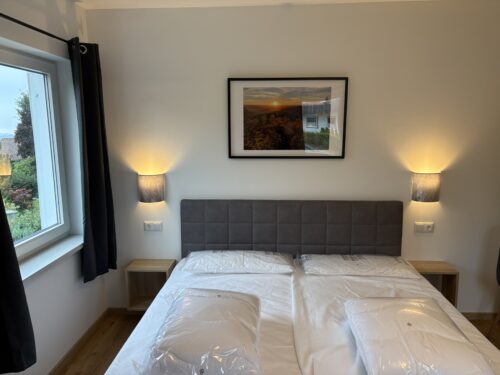 Schlafzimmer 5