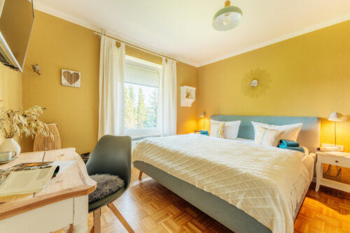 Schlafzimmer 2